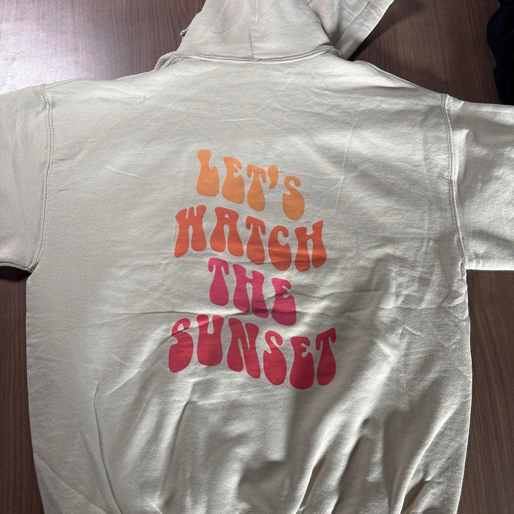 Gildan Sand color hoddie size M